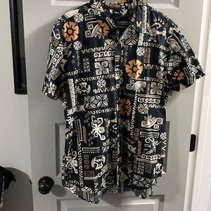 Disney Hawaiian Shirt 🌺